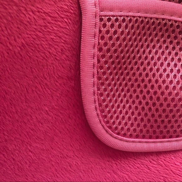 Lilly Pulitzer Neoprene iPad/tablet case - Picture 4 of 4